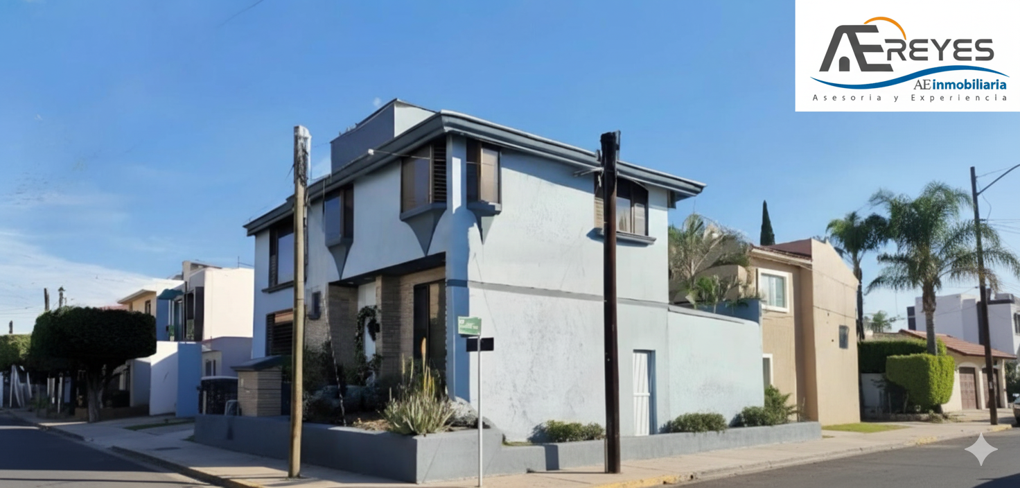 CASA EN VENTA EN CHAPALITA LAS FUENTES